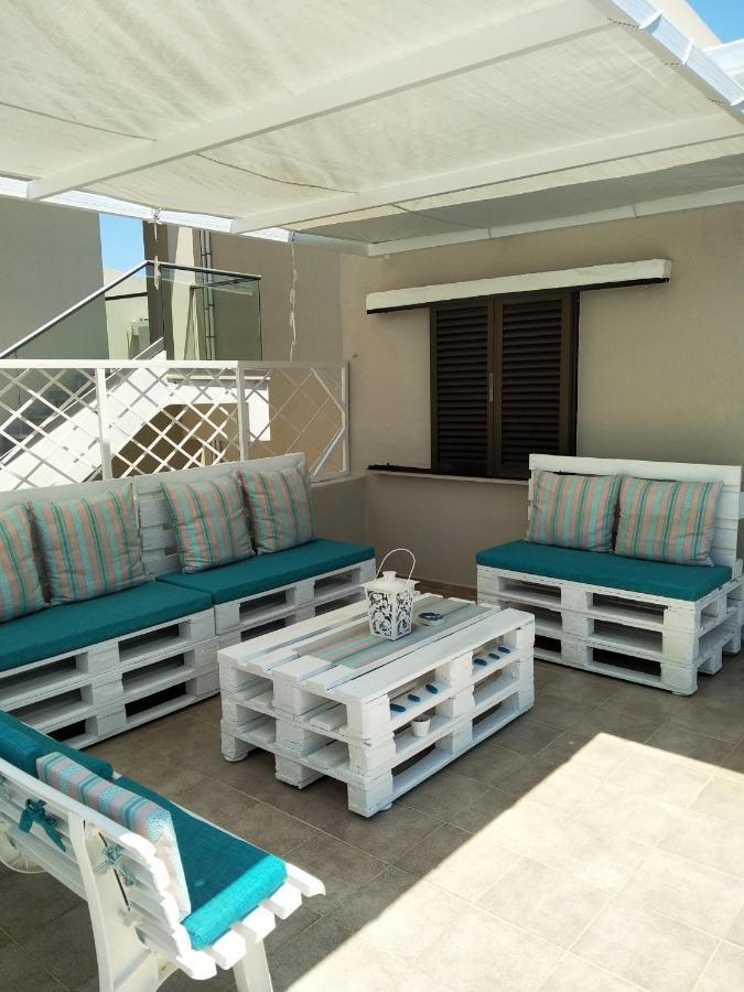 Seaside Home 罗希姆诺 外观 照片