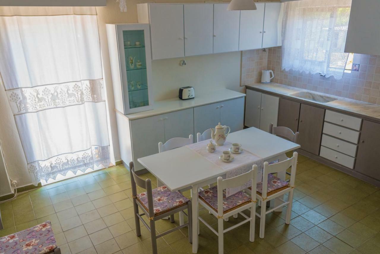 Seaside Home 罗希姆诺 外观 照片